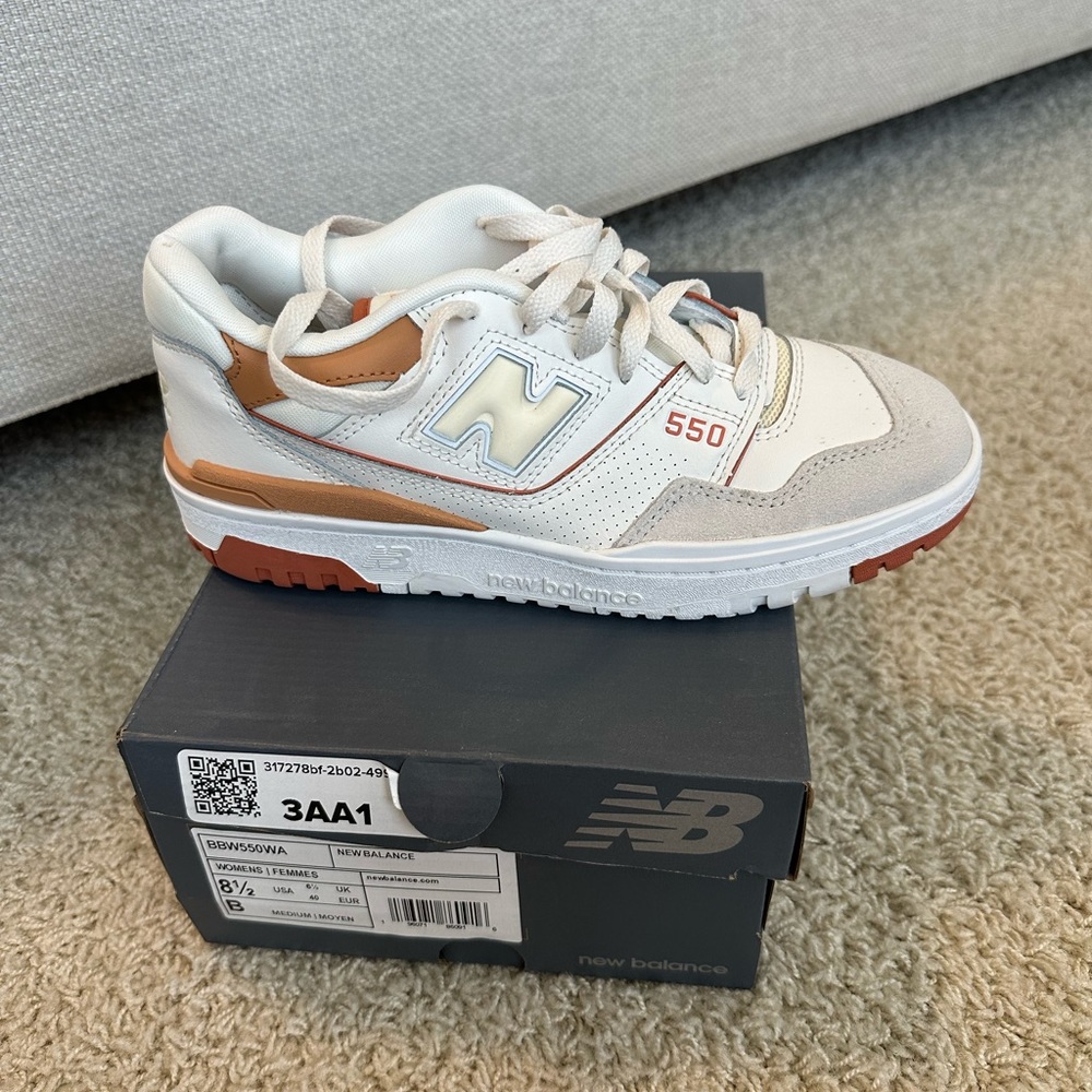 New in Box New Balance 550 Au Lait White Tan US W 8.5 UK 6.5 EU 40